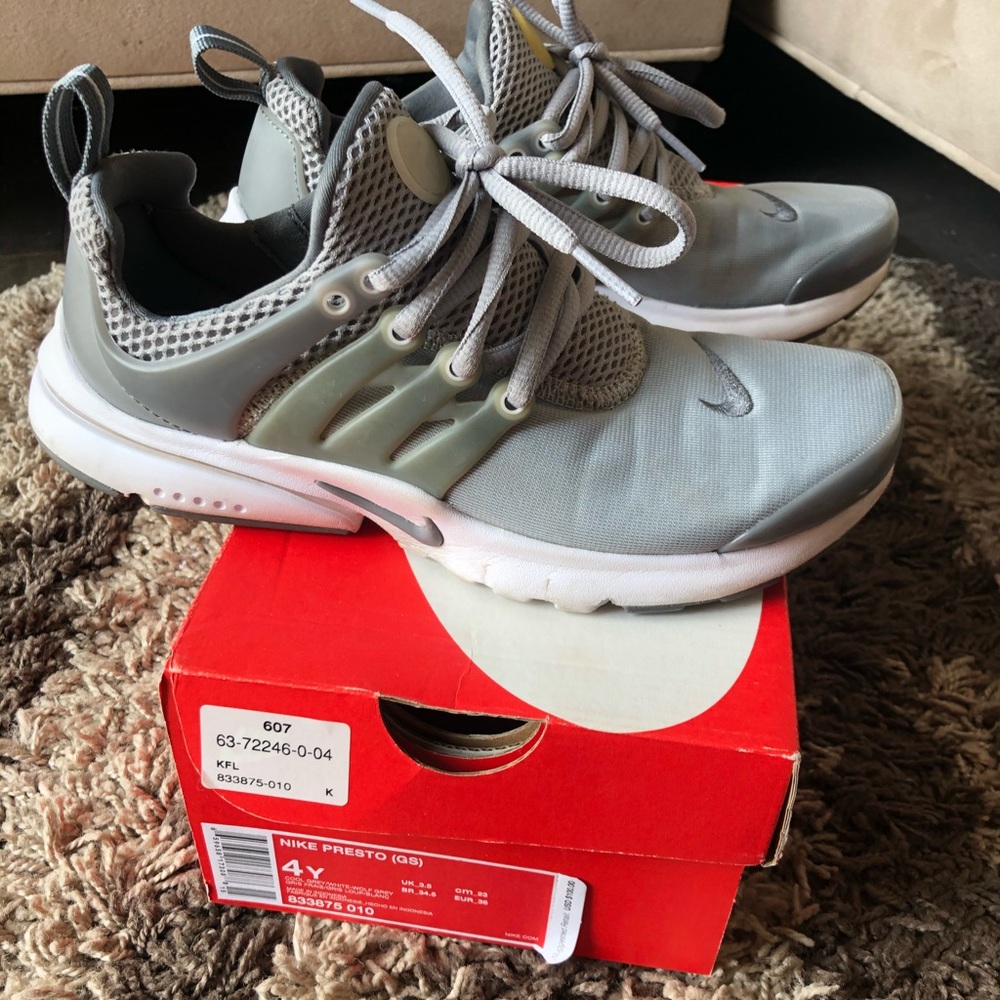 NIKE PRESTO